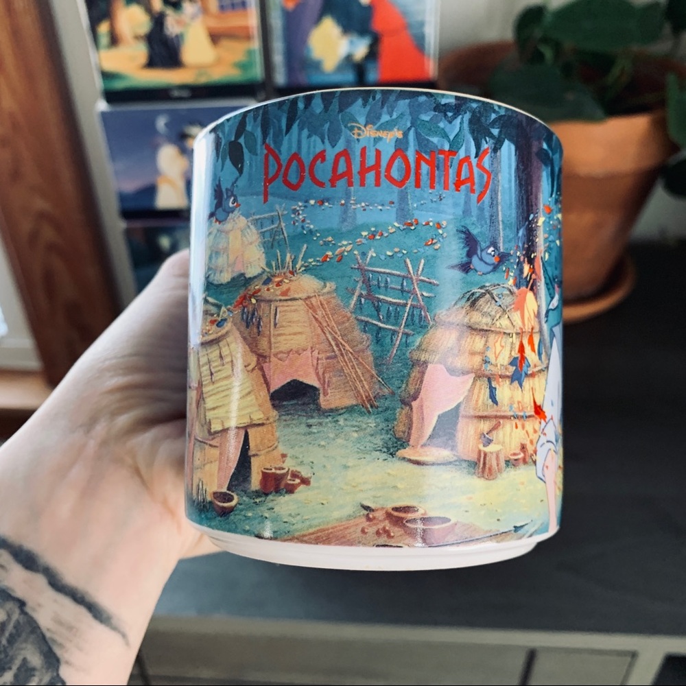 Retired Disney Pocahontas Ceramic Mug Original Box